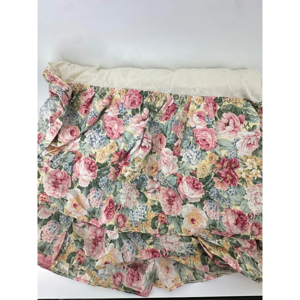 Vintage Croscill Coventry Queen Floral Coverlet 2 Shams Bedskirt Cottagecore